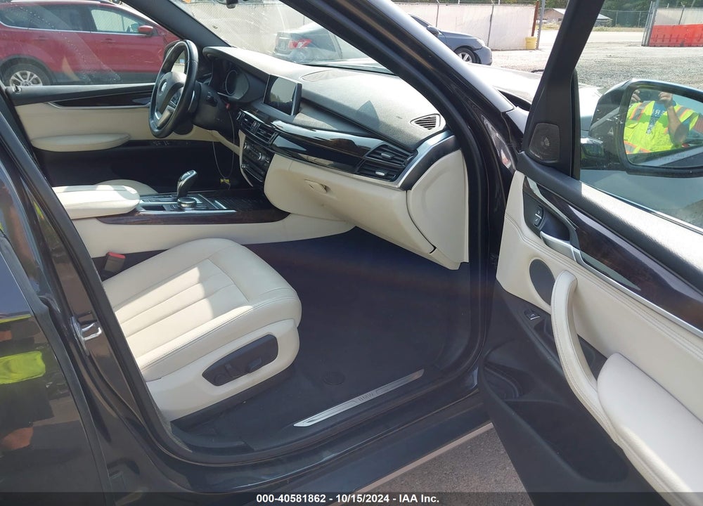 2018 BMW X5 XDRIVE35I VIN: 5UXKR0C52J0X96546