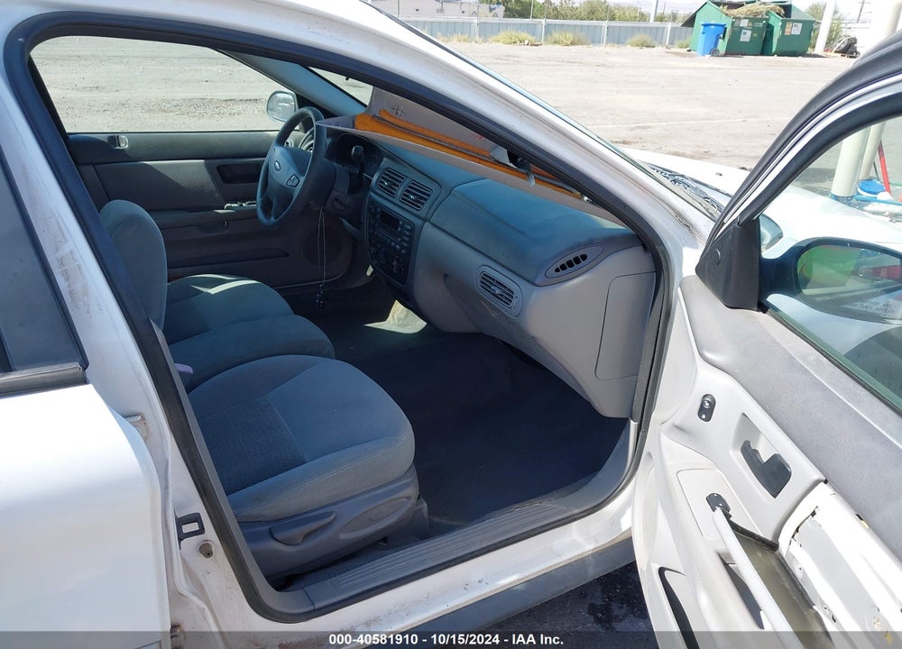 2003 FORD TAURUS SES VIN: 1FAFP55U83A277806
