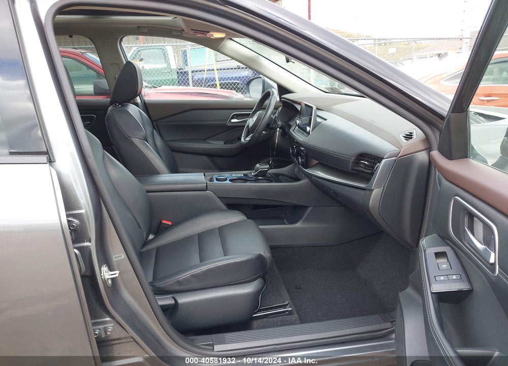 2021 NISSAN ROGUE SV INTELLIGENT AWD VIN: 5N1AT3BB8MC675915