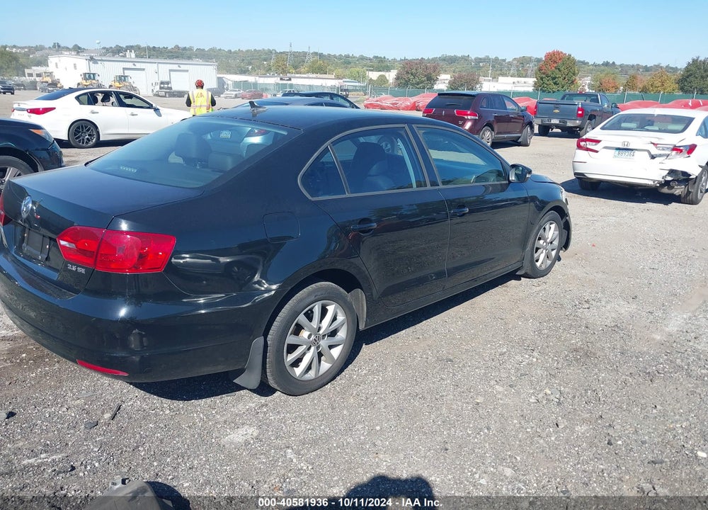 2012 VOLKSWAGEN JETTA 2.5L SE VIN: 3VWDP7AJ8CM360919