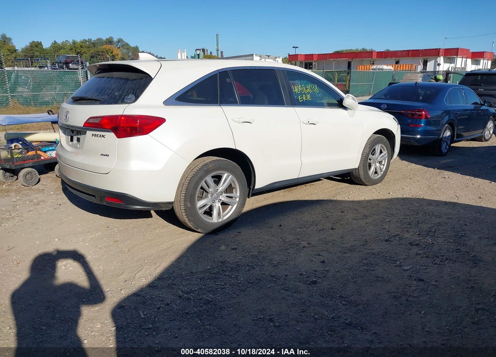 2015 ACURA RDX VIN: 5J8TB4H52FL017776