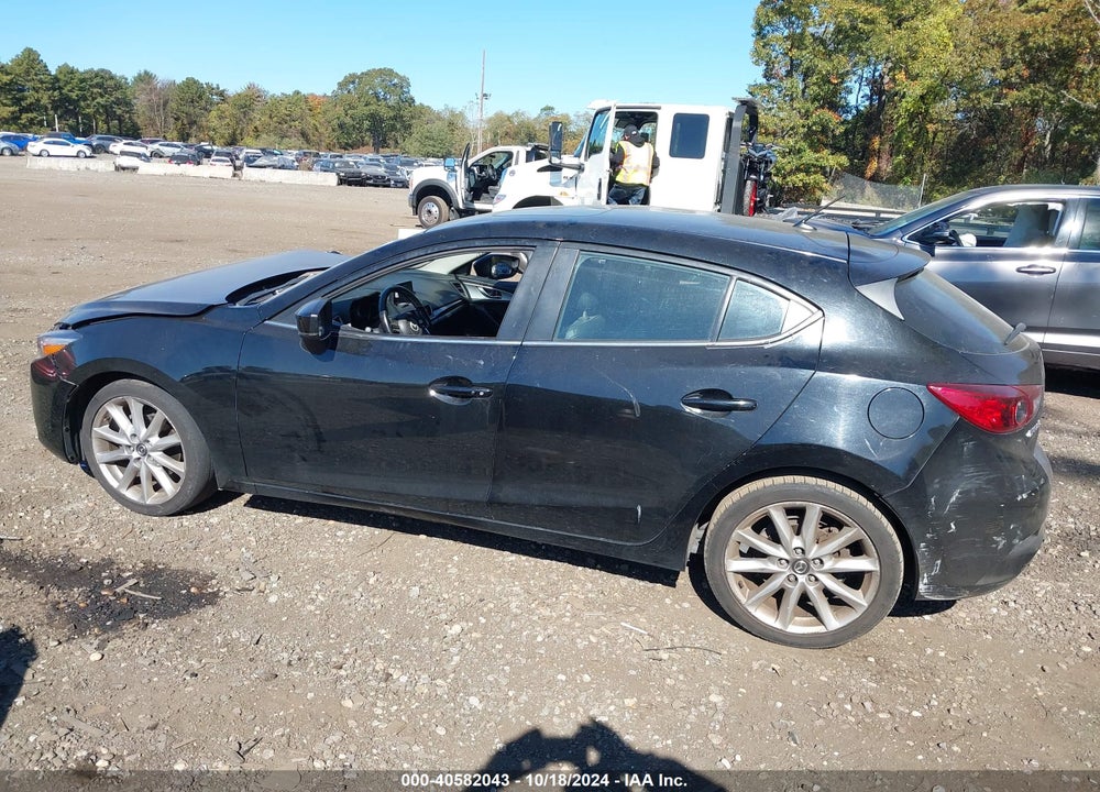 2017 MAZDA 3 TOURING 2.5 VIN: JM1BN1L37H1147198