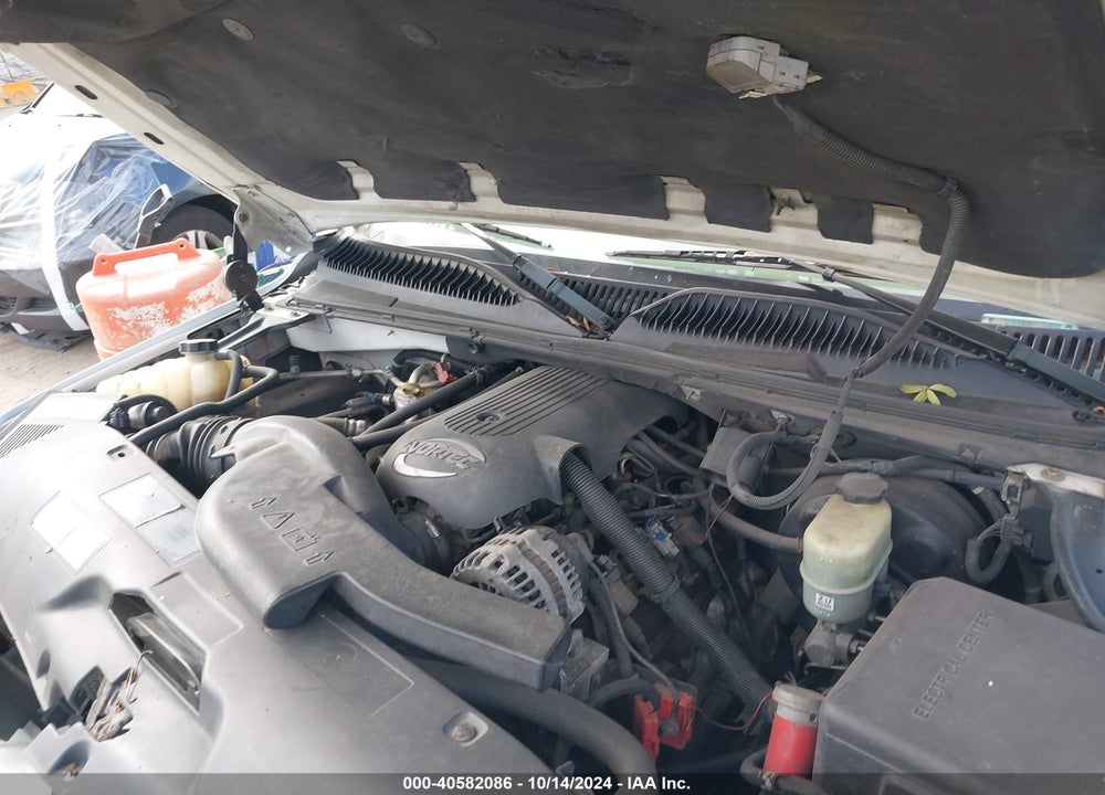 2002 CHEVROLET TAHOE Z71 VIN: 1GNEK13Z52R203150