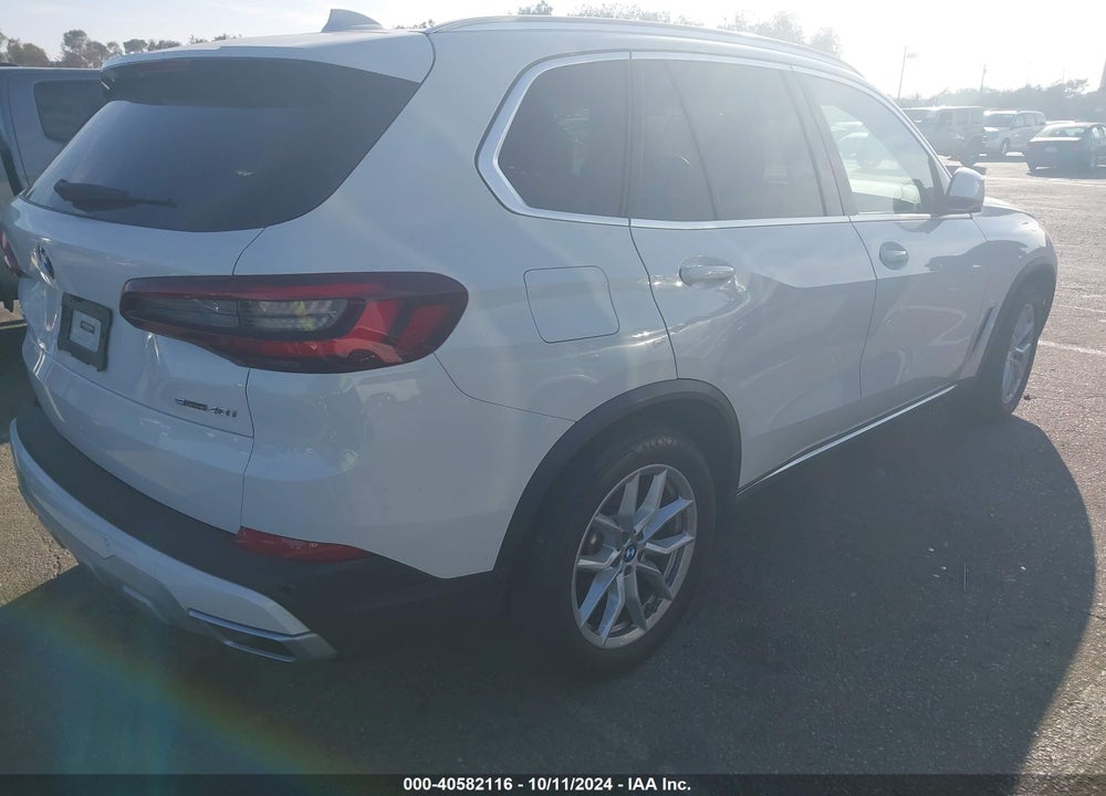 2022 BMW X5 SDRIVE40I VIN: 5UXCR4C09N9M68879
