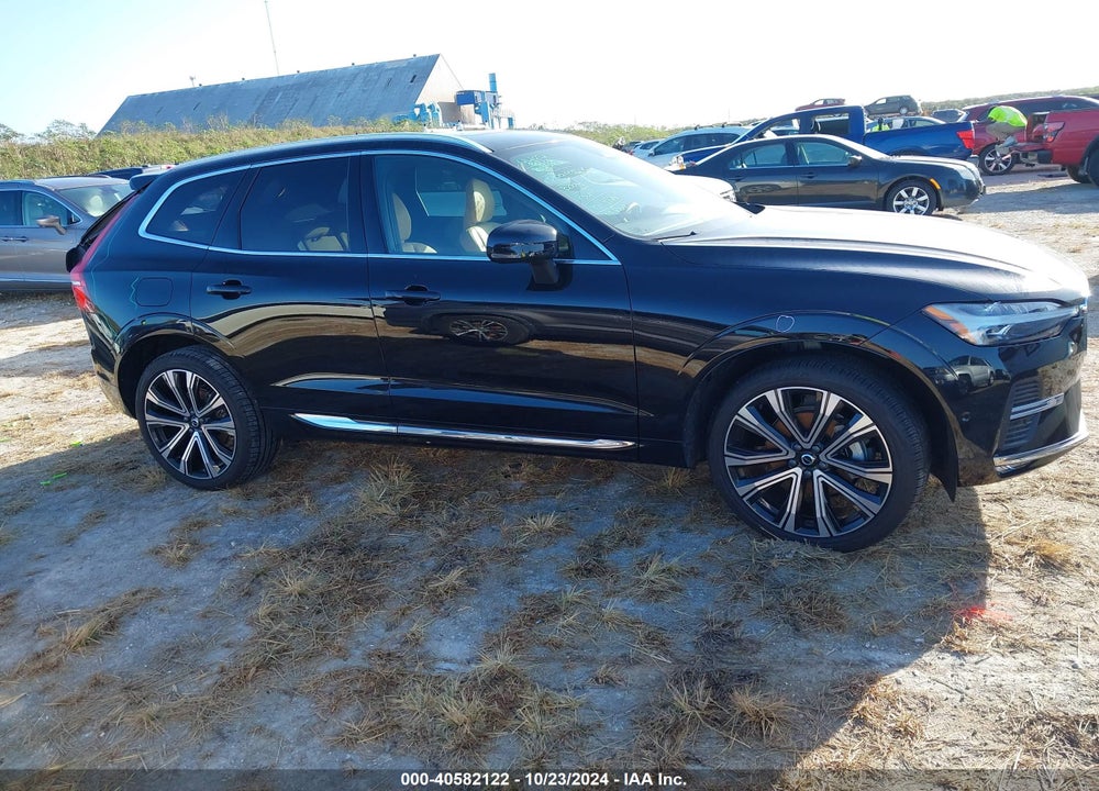2023 VOLVO XC60 B5 ULTIMATE BRIGHT THEME VIN: YV4L12DF9P1282855
