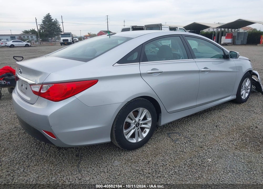 2014 HYUNDAI SONATA GLS VIN: 5NPEB4ACXEH924469