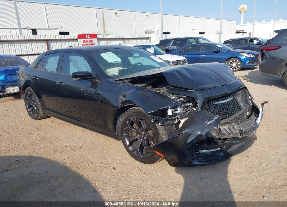 2019 CHRYSLER 300 300S VIN: 2C3CCABT1KH538243