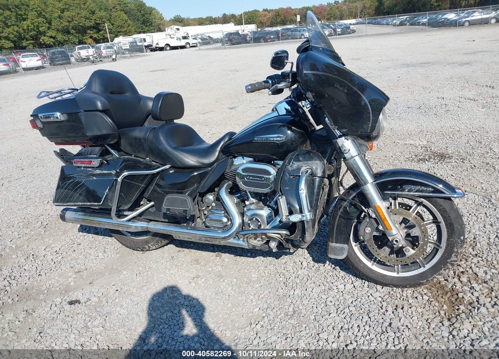 2016 HARLEY-DAVIDSON FLHTCU ULTRA CLASSIC ELECTRA GLD VIN: 1HD1FCM11GB620277