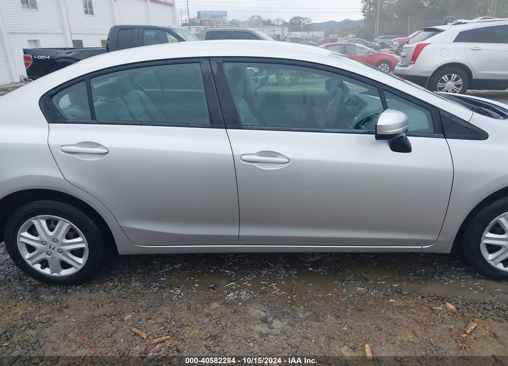 2014 HONDA CIVIC LX VIN: 19XFB2F58EE262835