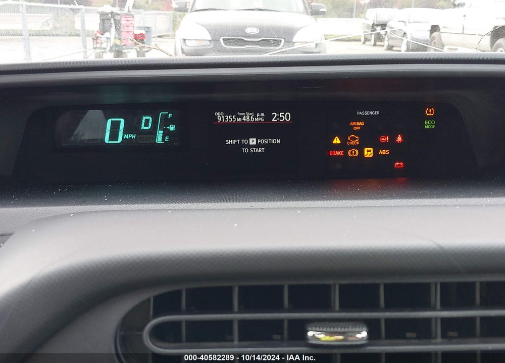 2013 TOYOTA PRIUS C TWO VIN: JTDKDTB30D1544634