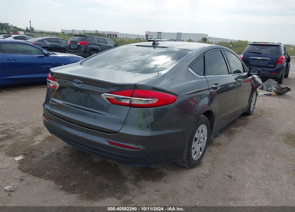 2020 FORD FUSION S VIN: 3FA6P0G70LR148149