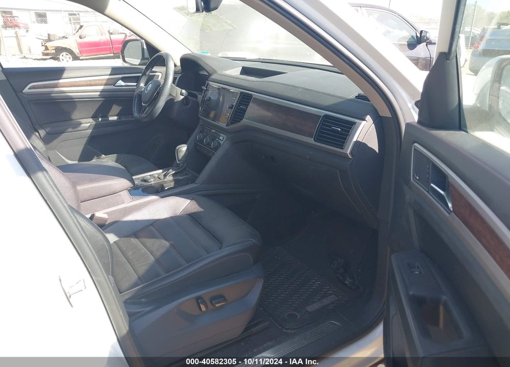 2018 VOLKSWAGEN ATLAS 3.6L V6 SEL PREMIUM VIN: 1V2NR2CA8JC524412