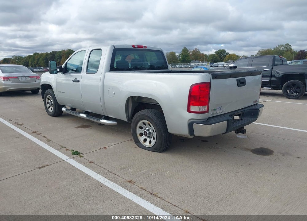 2011 GMC SIERRA 1500 WORK TRUCK VIN: 1GTR1TE06BZ326057
