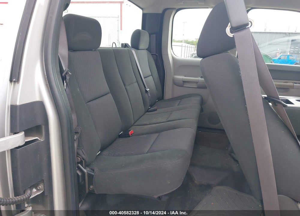 2011 GMC SIERRA 1500 WORK TRUCK VIN: 1GTR1TE06BZ326057