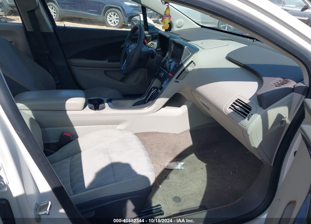 2013 CHEVROLET VOLT VIN: 1G1RA6E40DU101243