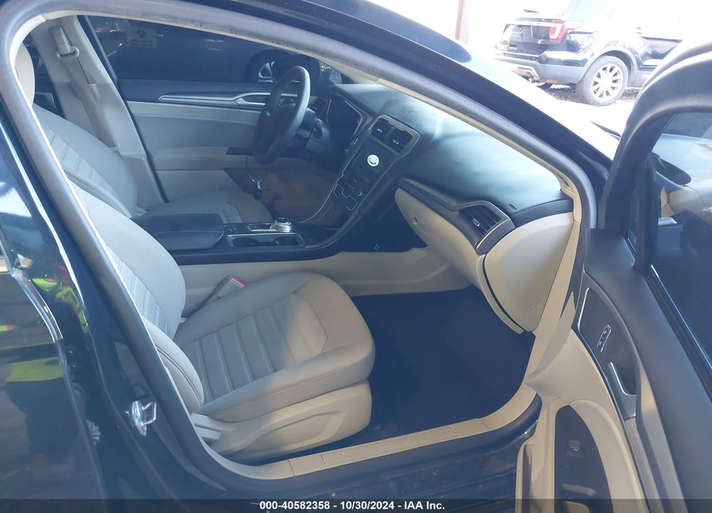 2020 FORD FUSION SE VIN: 3FA6P0HD7LR159783