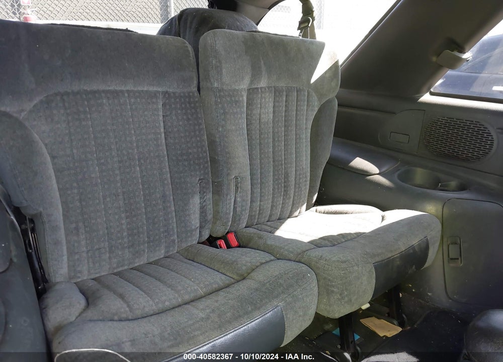 2000 CHEVROLET BLAZER LS VIN: 1GNCS18W7YK125042