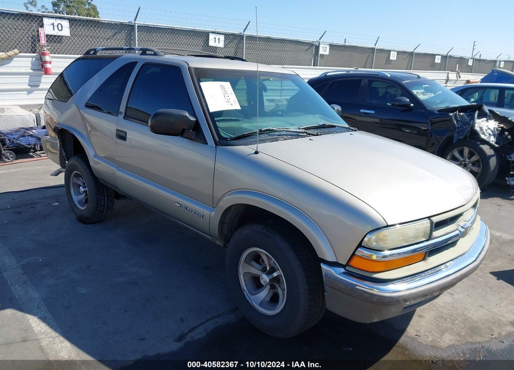 2000 CHEVROLET BLAZER LS VIN: 1GNCS18W7YK125042