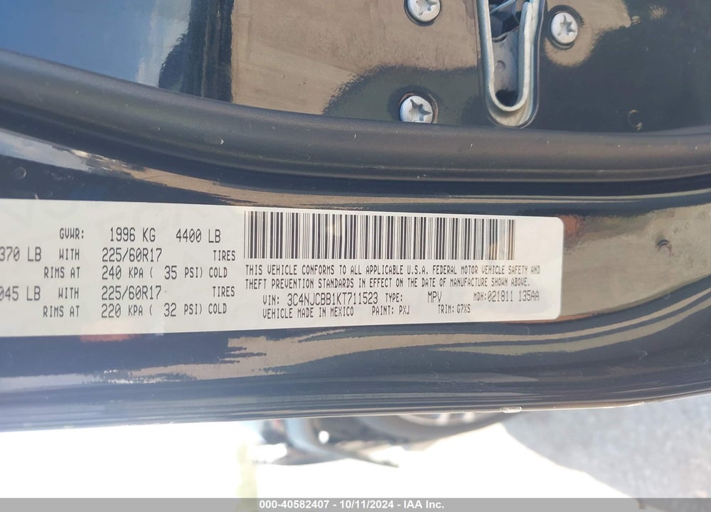 2019 JEEP COMPASS SUN AND WHEEL FWD VIN: 3C4NJCBB1KT711523