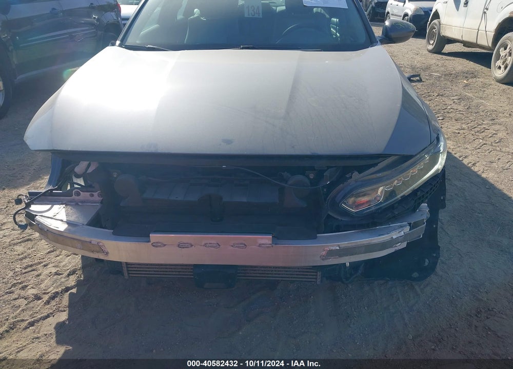 2018 HONDA ACCORD EX VIN: 1HGCV1F48JA256771
