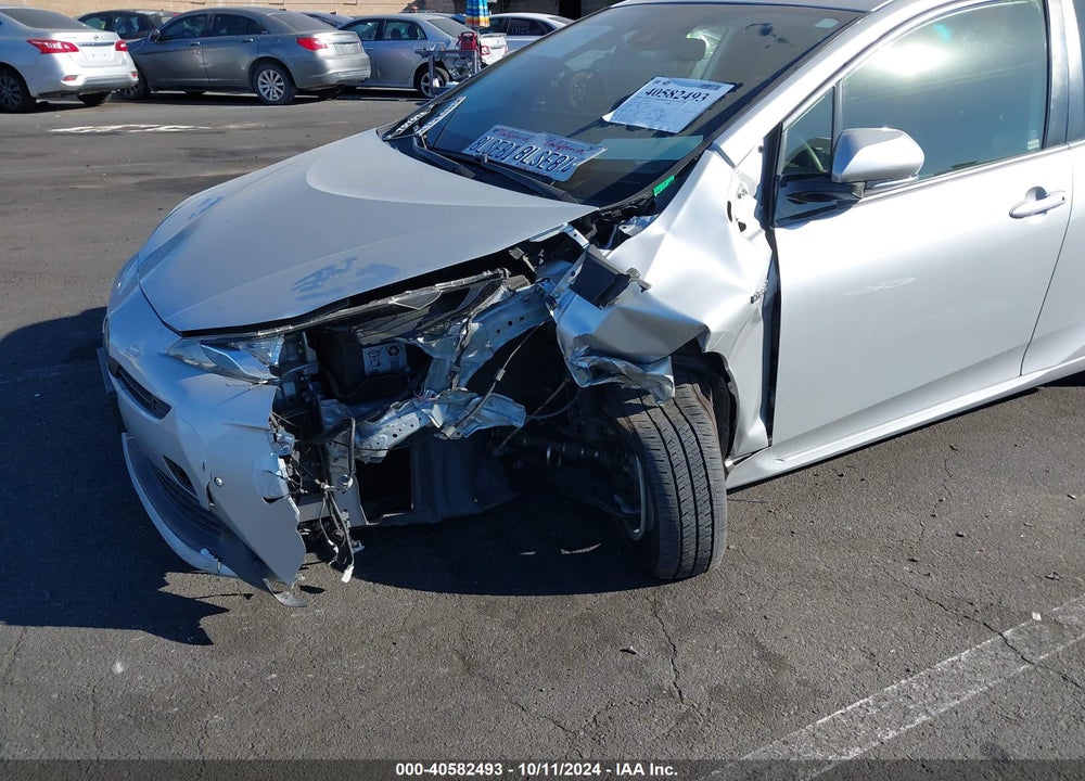 2019 TOYOTA PRIUS LE VIN: JTDKARFU1K3074386