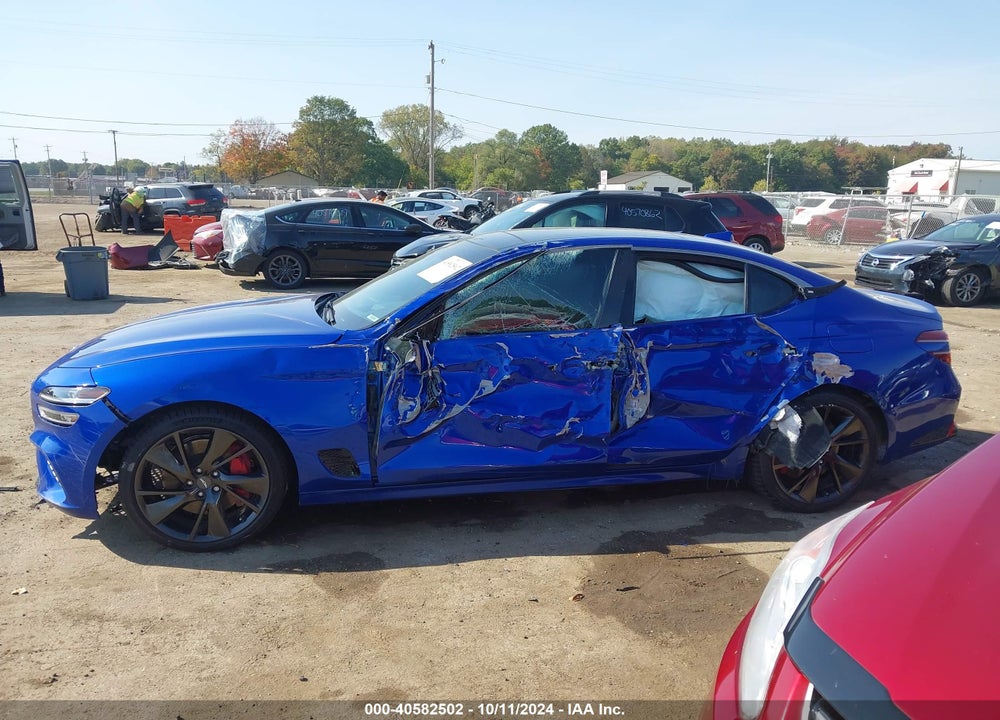 2022 GENESIS G70 3.3T AWD VIN: KMTG54TE3NU098621