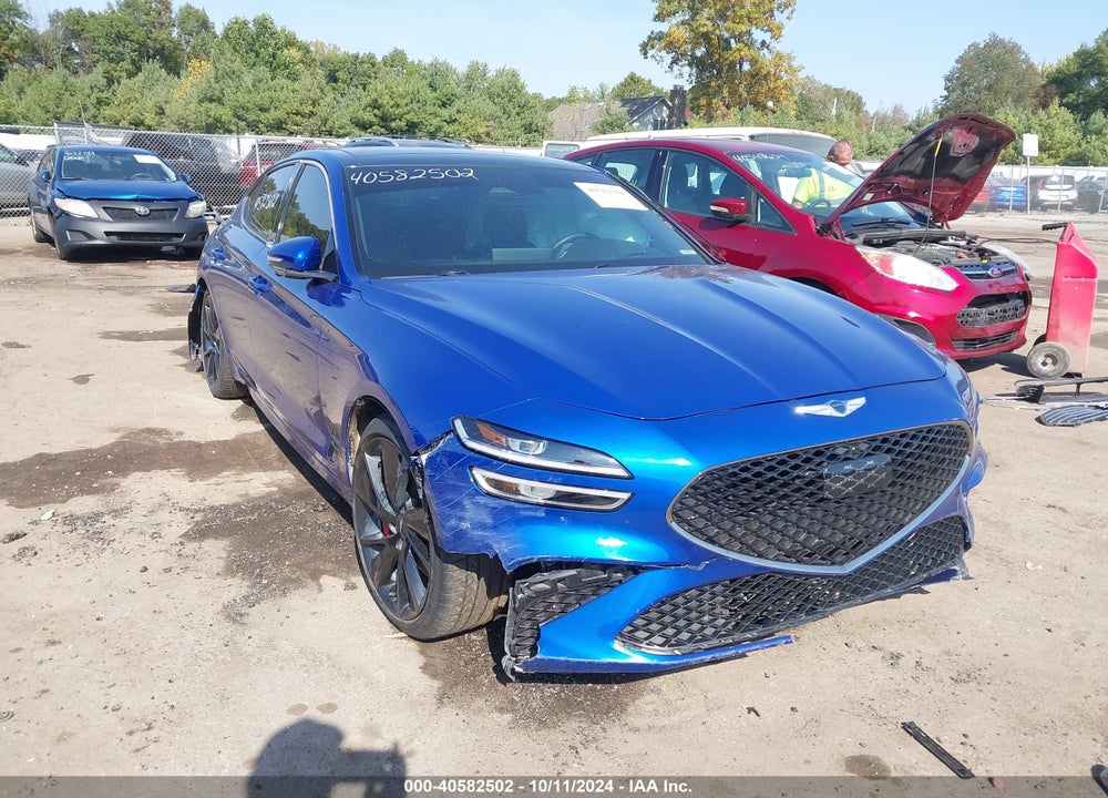 2022 GENESIS G70 3.3T AWD VIN: KMTG54TE3NU098621