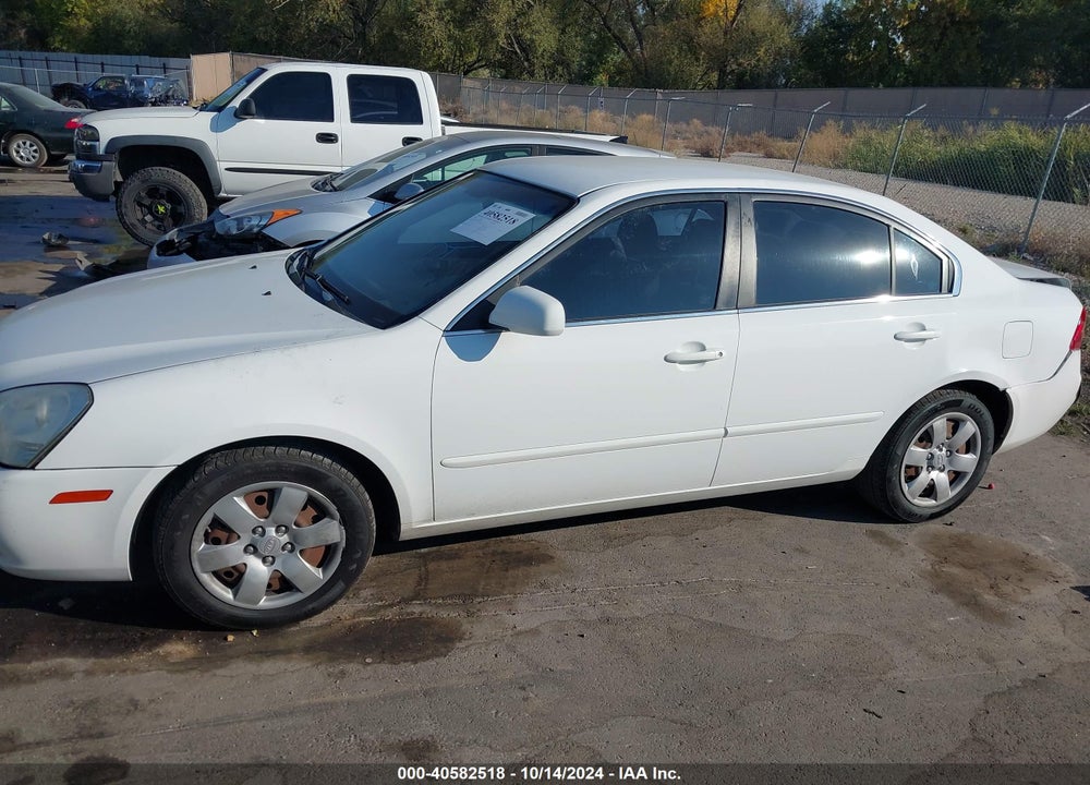2008 KIA OPTIMA LX VIN: KNAGE123385250423