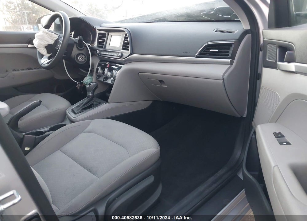 2019 HYUNDAI ELANTRA SE VIN: KMHD74LF4KU761626