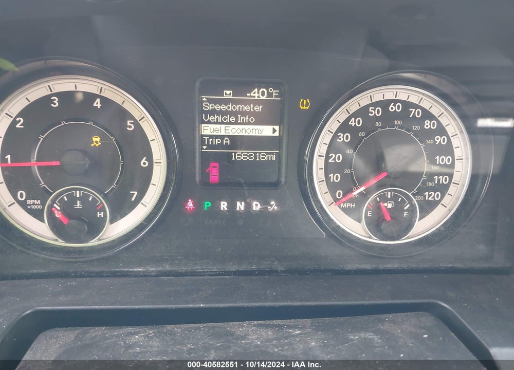 2017 RAM 1500 VIN: 3C6RR7KT2HG689194