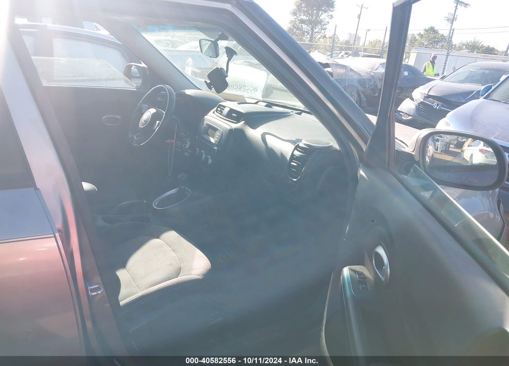 2015 KIA SOUL VIN: KNDJN2A28F7186386