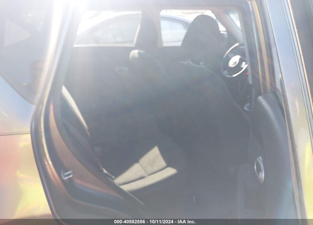 2015 KIA SOUL VIN: KNDJN2A28F7186386