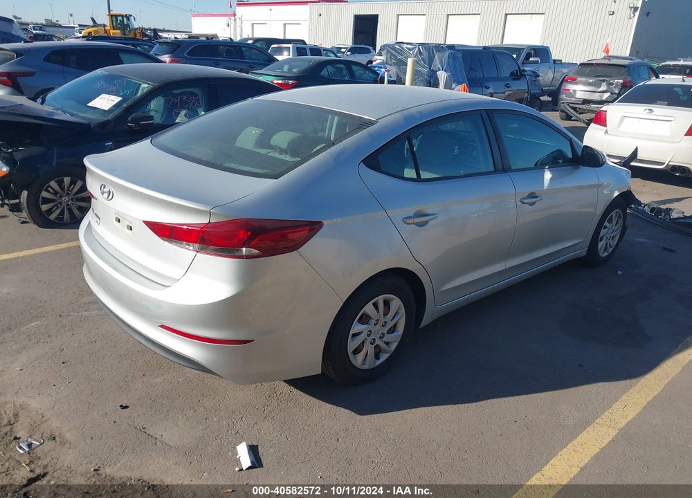 2018 HYUNDAI ELANTRA SE VIN: 5NPD74LF9JH300287