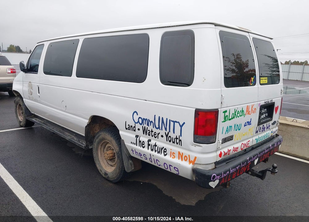 2000 FORD E-350 SUPER DUTY XL/XLT VIN: 1FBSS31L4YHB92148