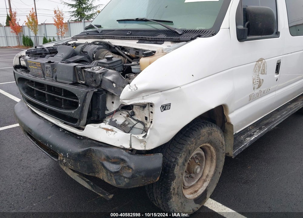 2000 FORD E-350 SUPER DUTY XL/XLT VIN: 1FBSS31L4YHB92148