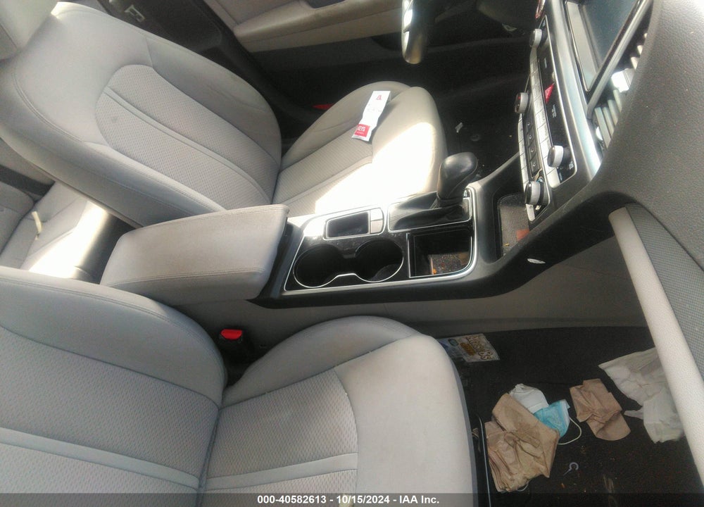 2018 HYUNDAI SONATA SEL VIN: 5NPE34AF2JH599544