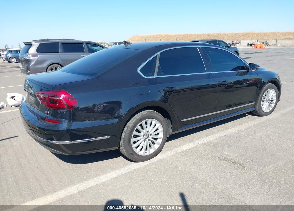 2017 VOLKSWAGEN PASSAT 1.8T SE VIN: 1VWBT7A36HC025560