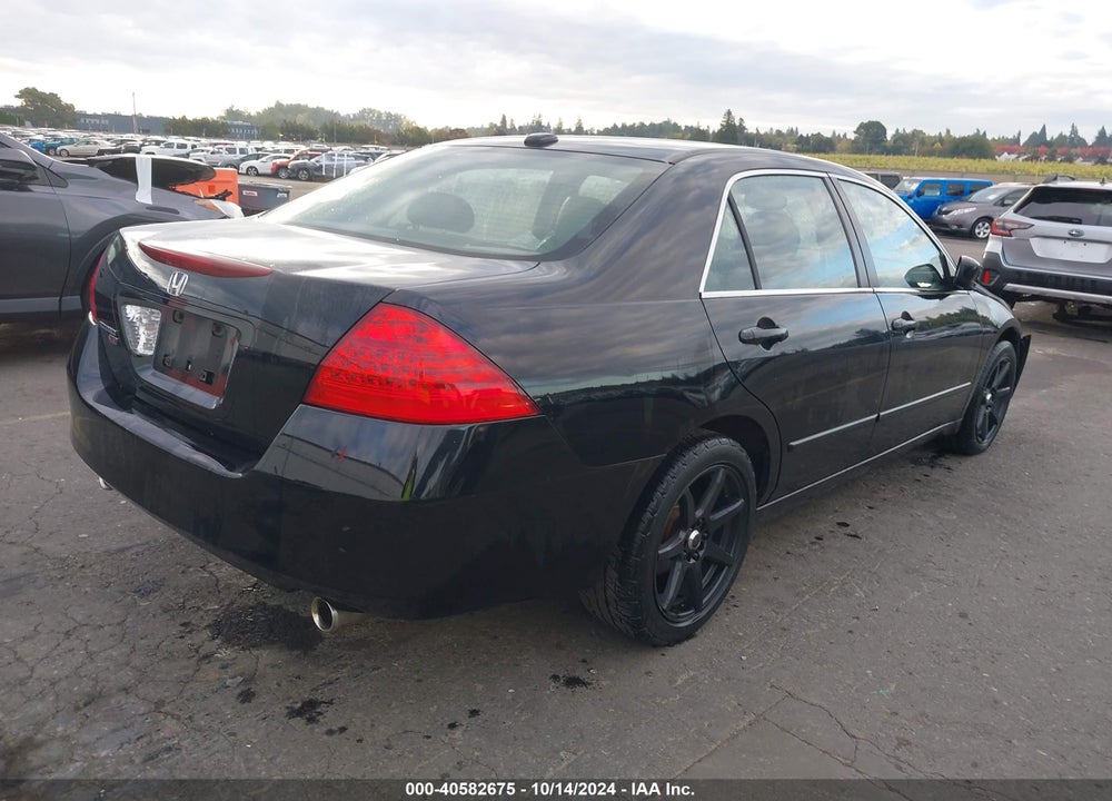 2007 HONDA ACCORD 3.0 EX VIN: 1HGCM65587A044195