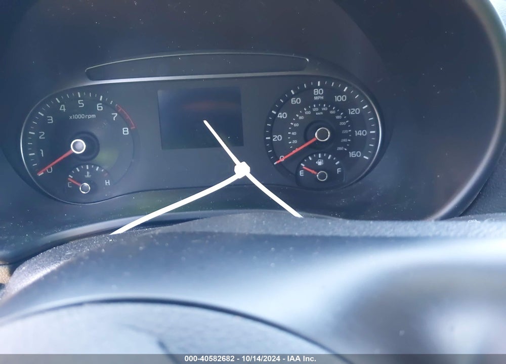 2020 KIA SOUL LX VIN: KNDJ23AU4L7068377