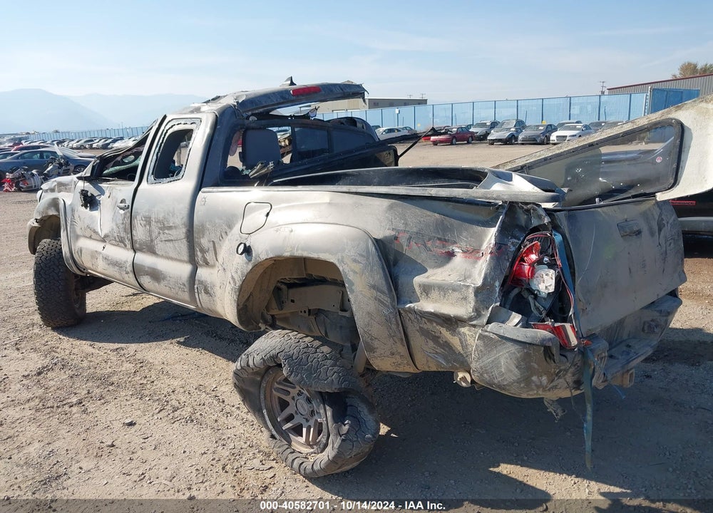 2015 TOYOTA TACOMA ACCESS CAB/TRD PRO VIN: 5TFUU4EN1FX118818