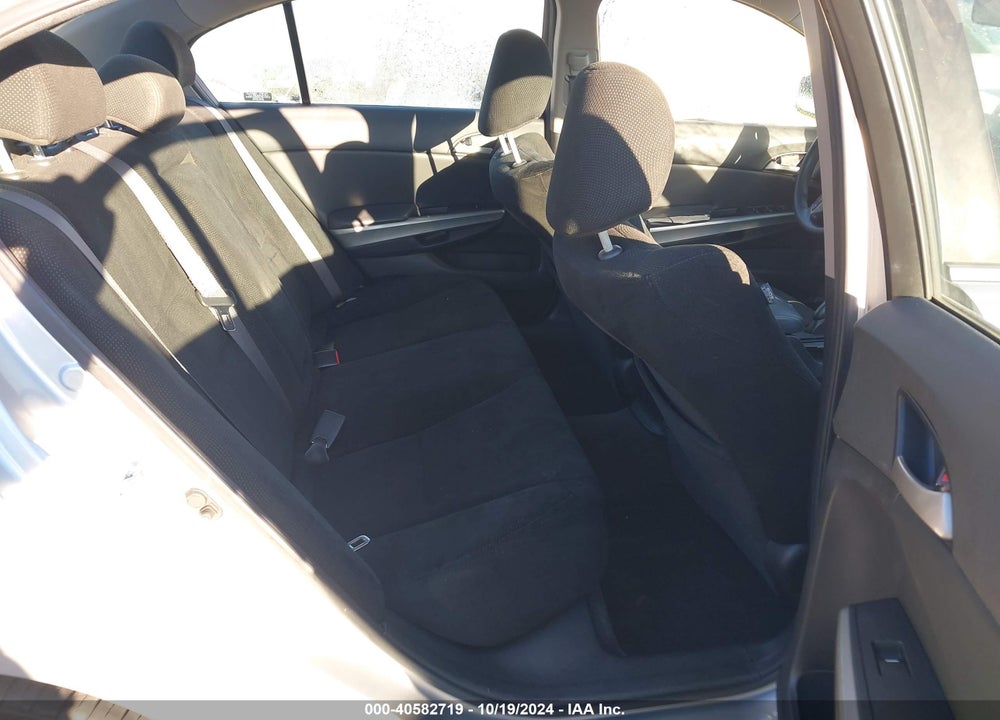 2009 HONDA ACCORD 2.4 EX VIN: 1HGCP26769A115932