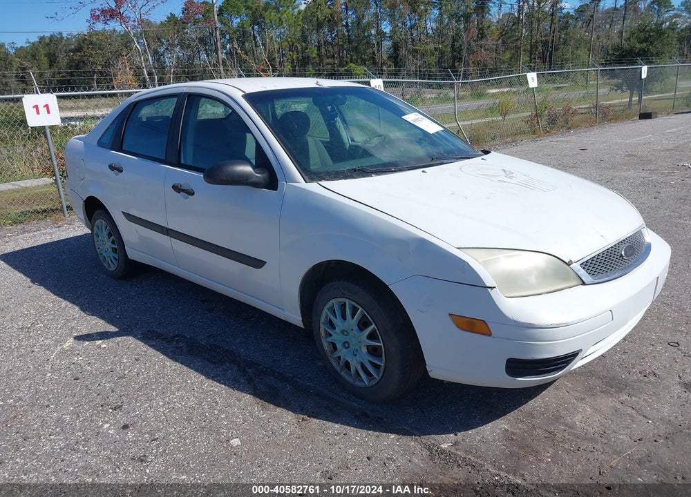 2005 FORD FOCUS ZX4 VIN: 1FAFP34N75W104895