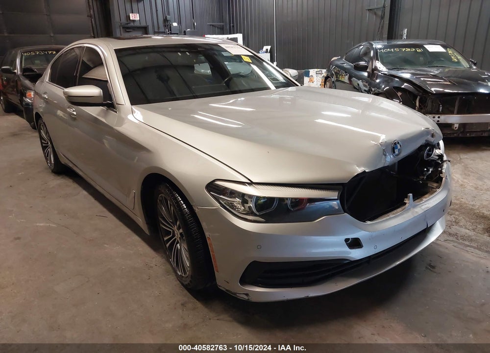 2019 BMW 530I XDRIVE VIN: WBAJA7C53KG909651
