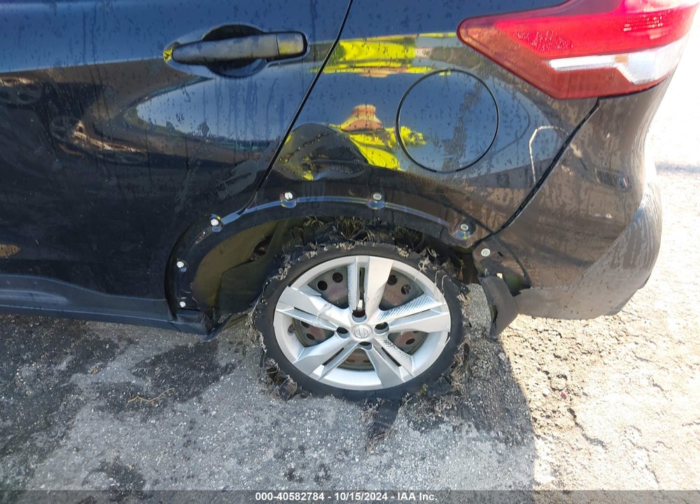 2019 NISSAN KICKS S VIN: 3N1CP5CU8KL542802