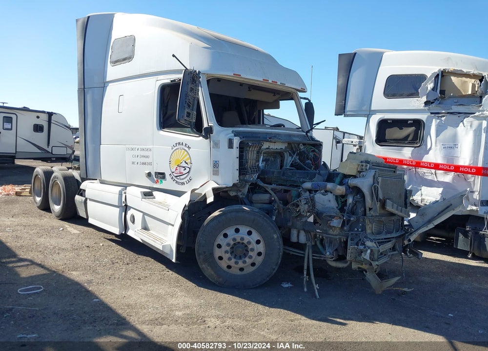 2015 VOLVO VN VNL VIN: 4V4NC9EH6FN927634
