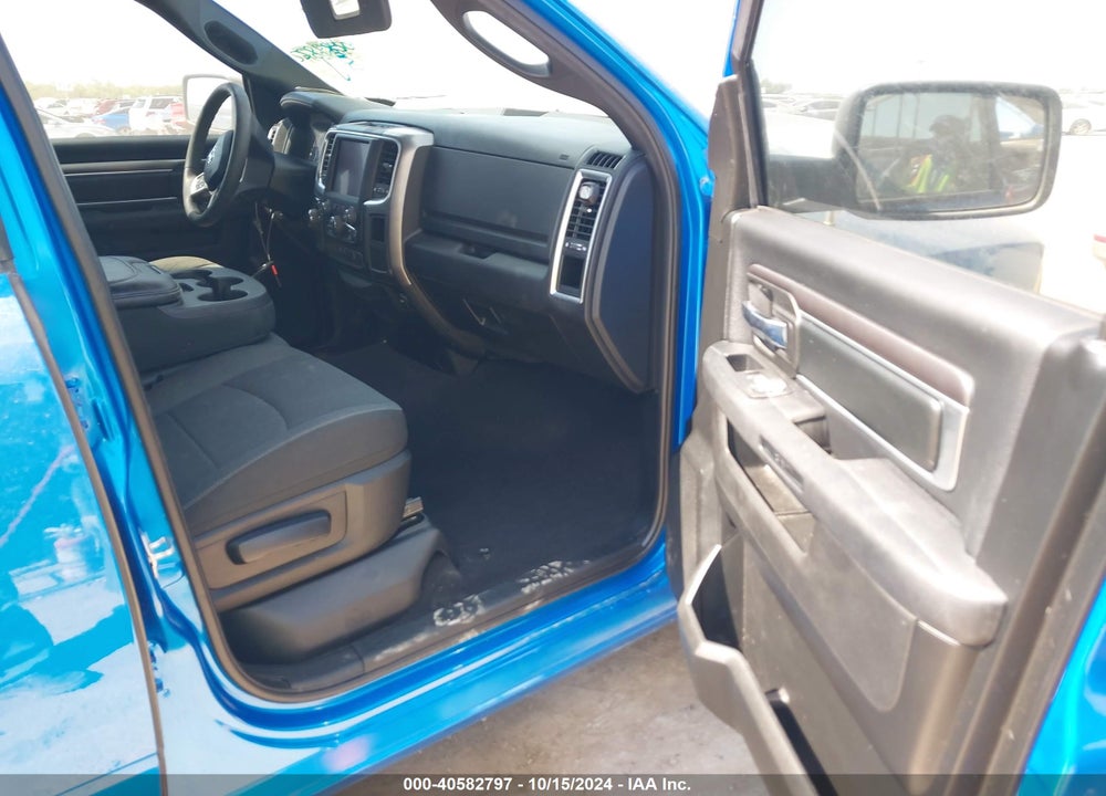 2021 RAM 1500 CLASSIC WARLOCK QUAD CAB 4X2 6'4 BOX VIN: 1C6RR6GG9MS513266