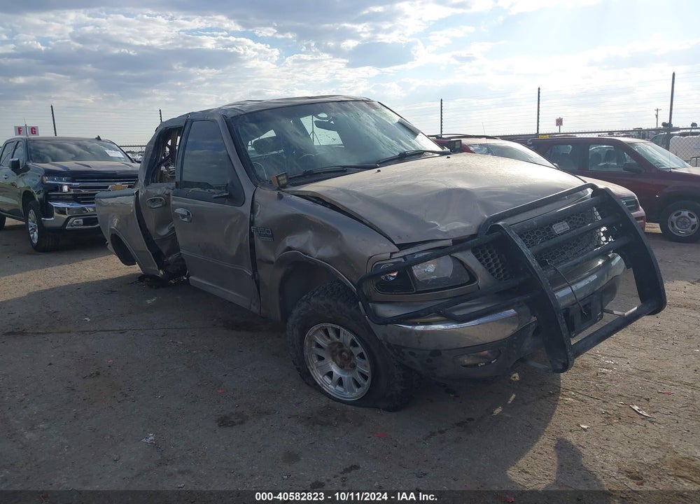 2003 FORD F-150 LARIAT/XLT VIN: 1FTRW08L83KA74568