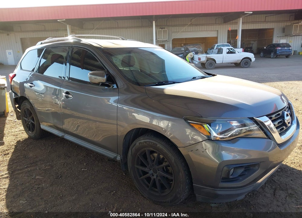 2017 NISSAN PATHFINDER SV VIN: 5N1DR2MN5HC612970