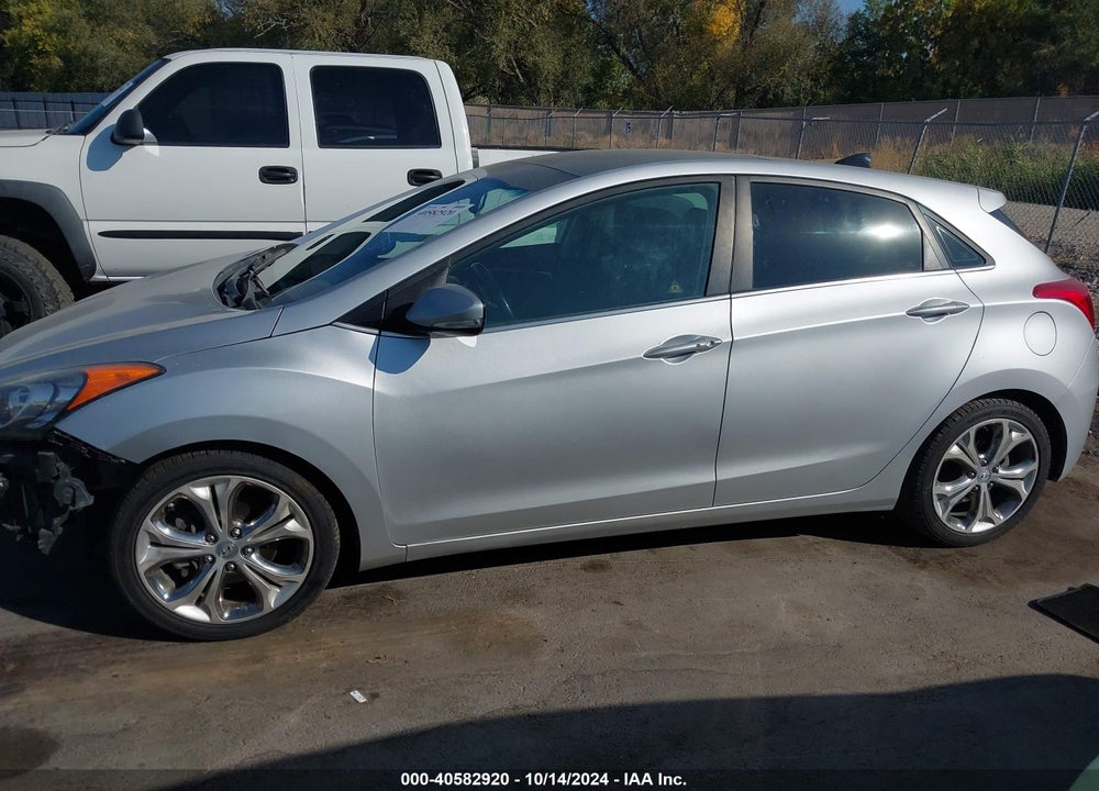 2013 HYUNDAI ELANTRA GT VIN: KMHD35LE5DU121937