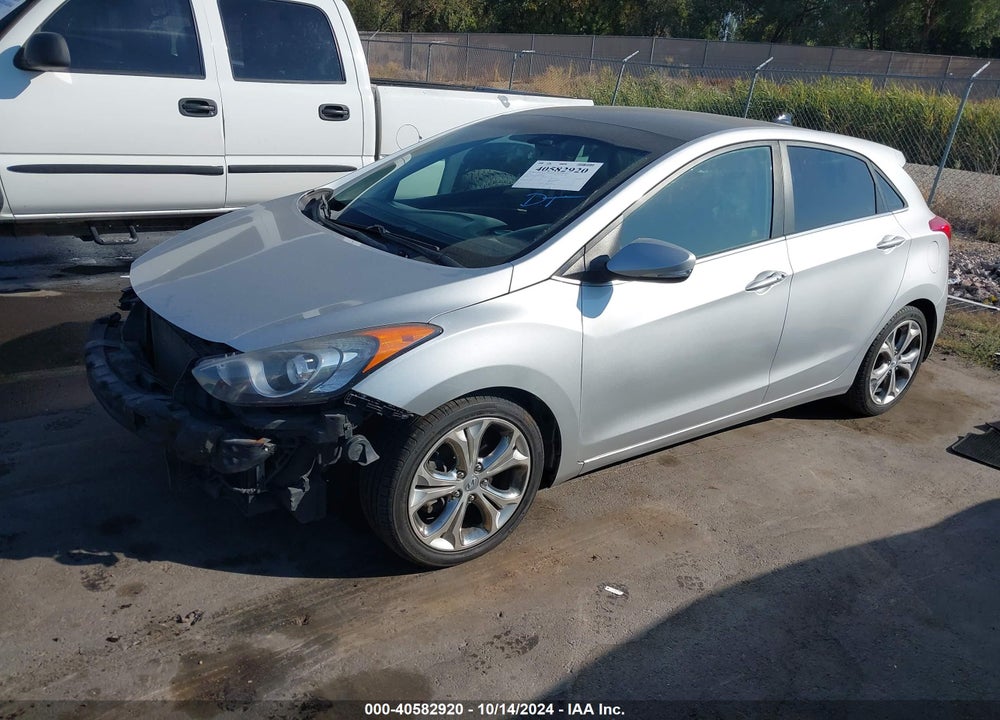 2013 HYUNDAI ELANTRA GT VIN: KMHD35LE5DU121937